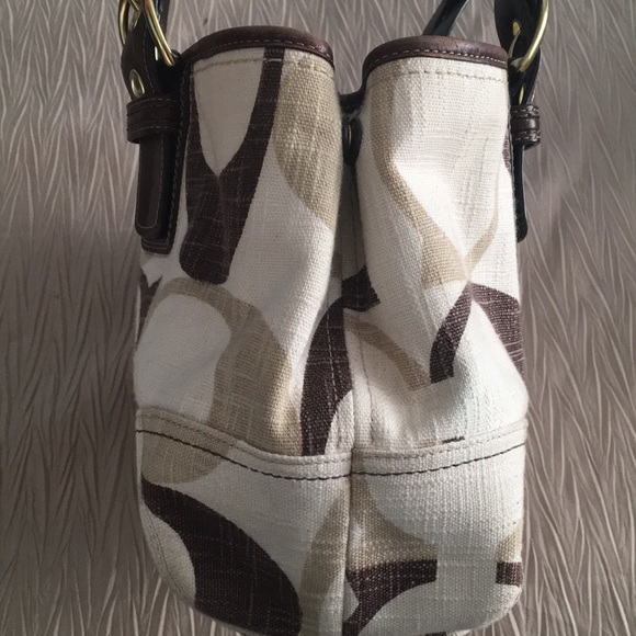 Coach Classic C Bag - Picture 8 of 8